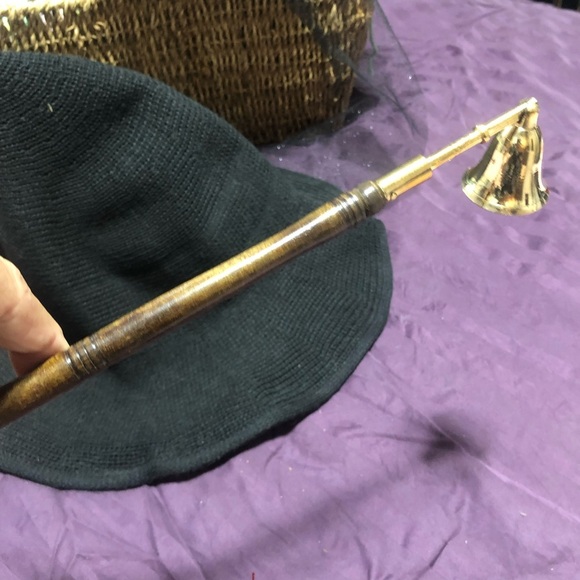 Ceremonial candle snuffer-new-11” brass, wood handle, embellishments. - Picture 4 of 6